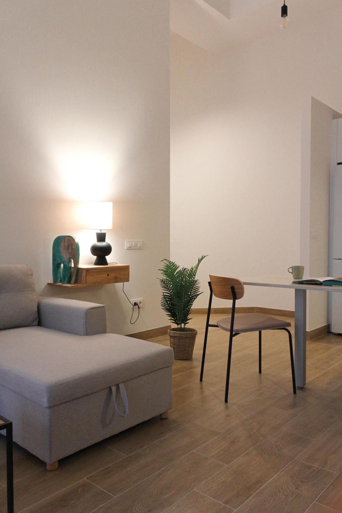 Monkeys Apartments Miraflores Seville Exterior photo